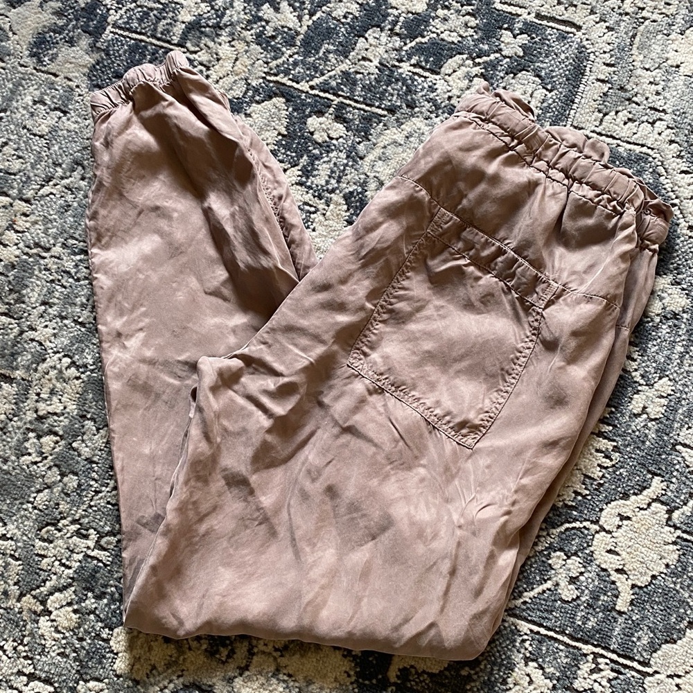 PETE AND GRETA silky drawstring joggers